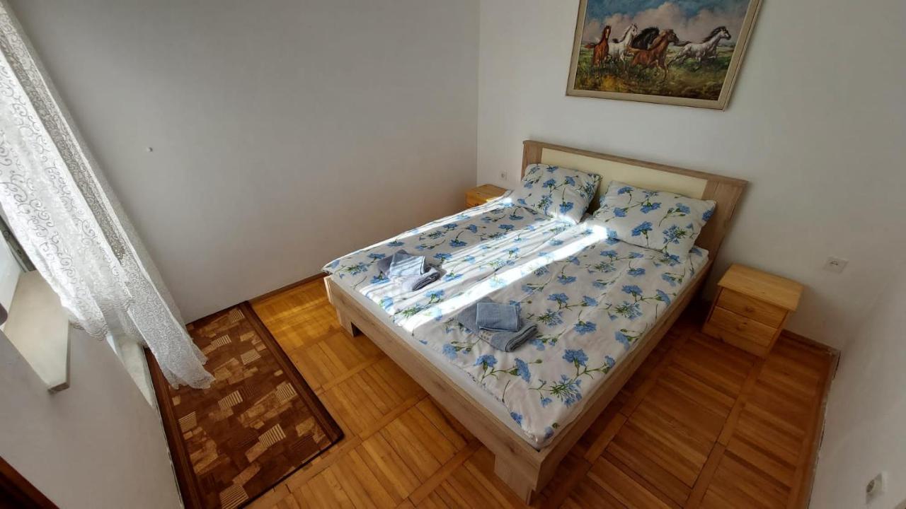 Apartman Sabadin Нивице Екстериор снимка